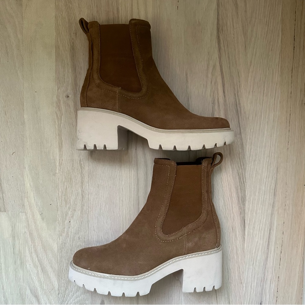 Dolce Vita Caster H2O Booties Suede - Camel